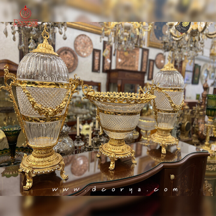 سه تیکه کریستال و پایه برنز آبکاری طلایی