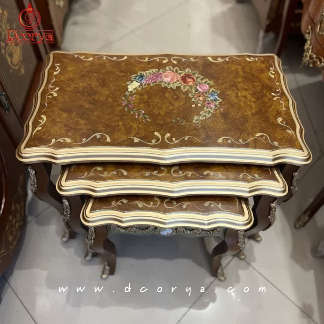 میز عسلی نقاشی شده