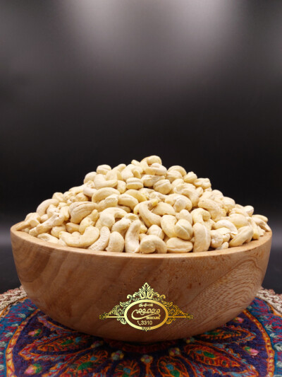 بادام هندی خام 320