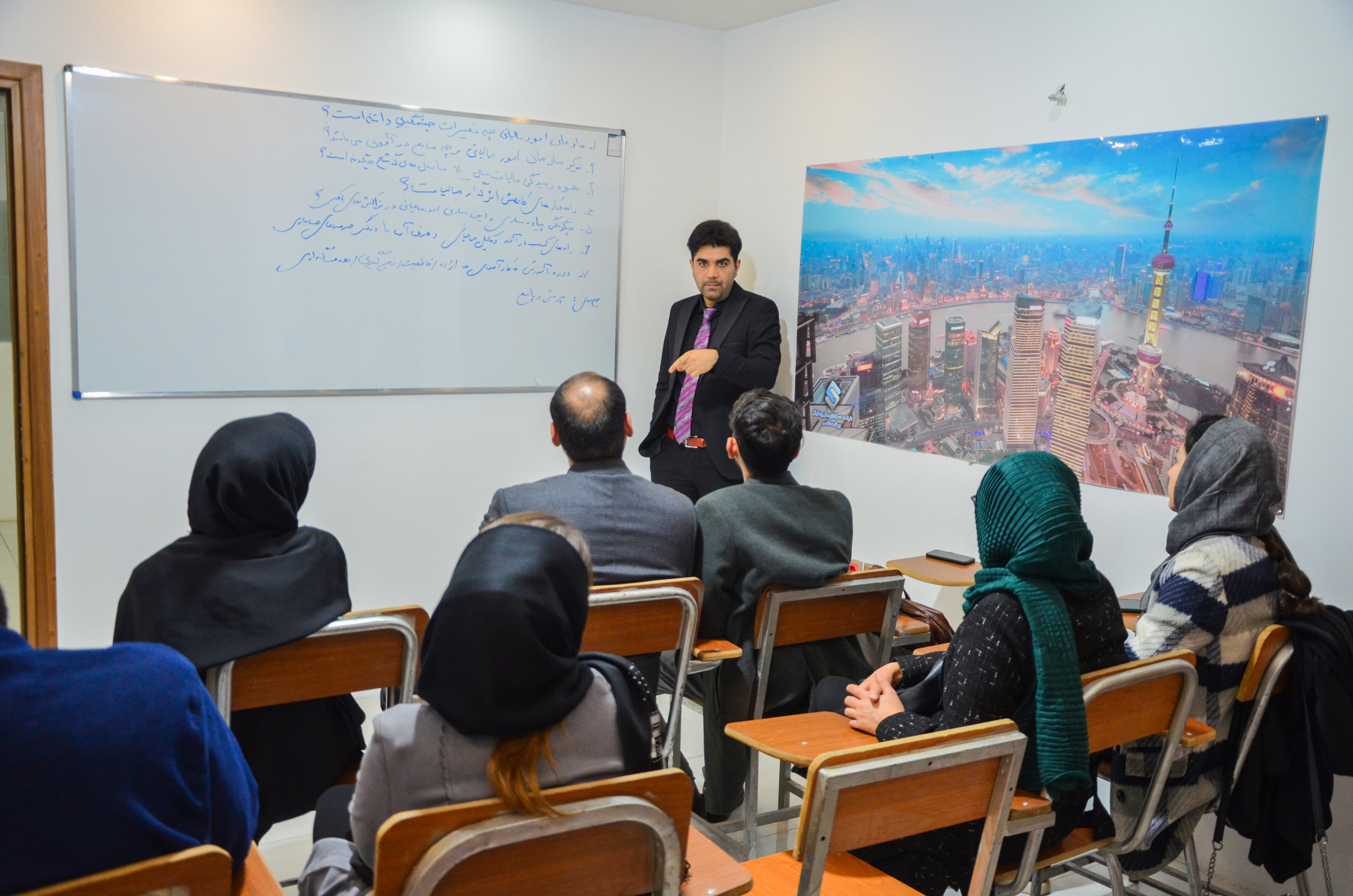 سمینار آموزشی مالیات و چشم انداز آن در سال ۱۴۰۲