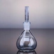 تعیین چگالی مایعات با استفاده از پیکنومتر