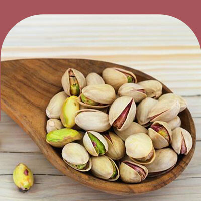 تفاوت پسته اکبری و احمدآقایی