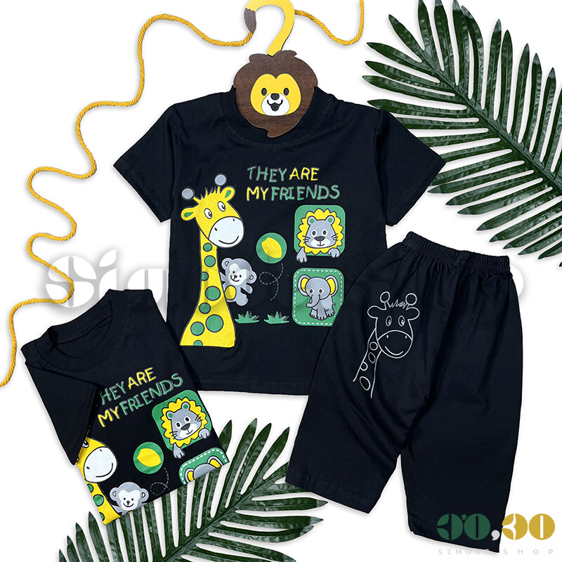 Giraffe T-shirt and shorts 40/45 for boys